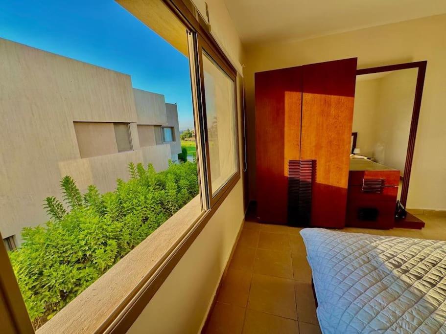 Spacious 3br With Lakeview In Little Venice Apartment Ain Suchna